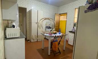 Imagem 3: RA Amil Vende Casa 300 m2 - 3 dormitórios + Edícula - Parque Industrial - São José dos Cam