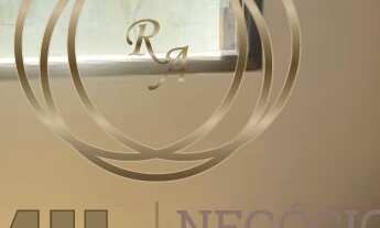 Imagem 6: Aluga Vende/ Casa e lote/3 Dorm/2 garagens/Centro/ Jambeiro-SP