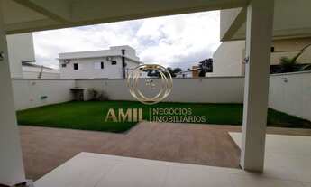 Imagem 1: A AMIL Negócios Imobiliários vende: Excelente casa no Bairro dos Guedes, com cômodos ampl