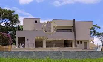 Imagem 2: Casa no Condomínio Colinas do Parahyba / 04 dormitórios / 300 m²/ São José dos Campos