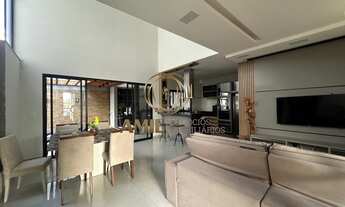 Imagem 2: Sobrado/ Residencial Tecoara / 05 dormitórios sendo 1 suite / 280m²/ Taubaté RA AMIL Neg