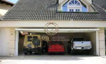 Imagem 5: Casa Alto Padrão com 4 suítes no Condomínio Jardim das Colinas com terreno de 1000 metros