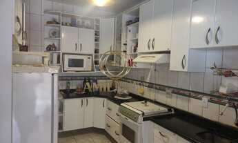 Imagem 5: RA Amil Vende Casa / Bosque dos Eucaliptos / 6 Dormitórios sendo 2 suítes / Piscina 500m