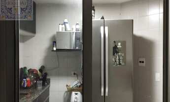 Imagem 7: Cobertura duplex com varanda gourmet, churrasqueira e jacuzzi, ideal para famílias que gos