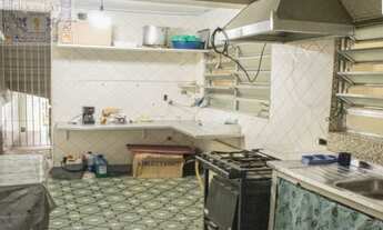 Imagem 4: Sobrado que pode ser utilizado para residência ou para comercio, com 240m² e em uma avenid