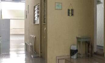 Imagem 7: Sobrado que pode ser utilizado para residência ou para comercio, com 240m² e em uma avenid