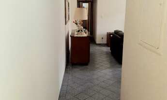 Imagem 2: Apartamento amplo com 2 dorms e dependência completa de empregada, no bairro do Marapé, S