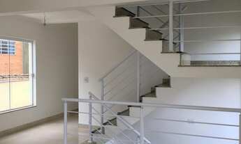 Imagem 2: Venda Casa Santos - SP- mAr dOce lAr - Triplex isolado com hidromassagem, salão de festa e