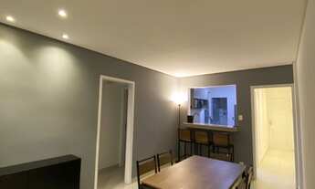 Imagem 2: Apartamento com 2 quartos Mobiliado na Quadra da Praia do Boqueirão em Santos / SP