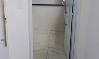 Imagem 2: Apartamento à venda no Centro de São Vicente-SP: 2 quartos, 1 suíte, 1 sala e 1 vaga de ga