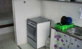 Imagem 3: Sobrado à venda na Praia do Morro, kitnets