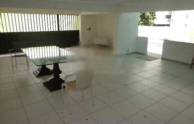 Imagem 4: 4 dormitórios, 2 suíte, 3 banheiro, 5 vagas na garagem, 440M² de Área Total