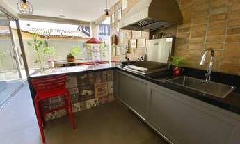 Imagem 5: 5 dormitórios, 5 suíte, 6 banheiro, 3 vagas na garagem, 317M² de Área Construída