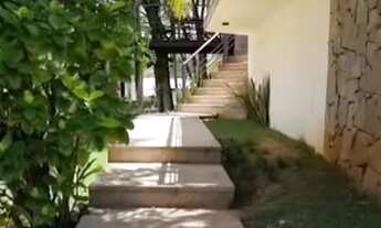 Imagem 2: 6 dormitórios, 4 suíte, 6 vagas na garagem, 300M² de Área Construída, 540M² de Área Total