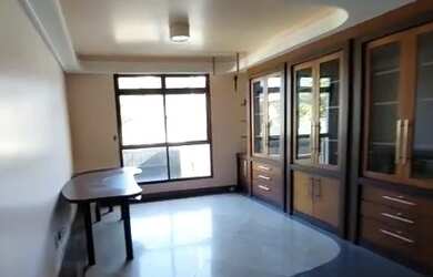 Imagem 6: 5 dormitórios, 3 suíte, 7 banheiro, 6 vagas na garagem, 650M² de Área Construída