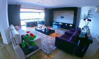 Imagem 3: 4 dormitórios, 4 suíte, 5 banheiro, 4 vagas na garagem, 450M² de Área Construída