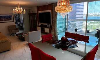 Imagem 7: 3 dormitórios, 3 suíte, 4 banheiro, 2 vagas na garagem, 180M² de Área Construída