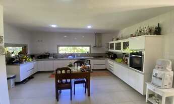 Imagem 2: 3 dormitórios, 1 suítes, 4 banheiro, 2 vagas na garagem, 510M² de Área Total