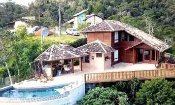 Imagem: Casa com lazer privativo no condomínio