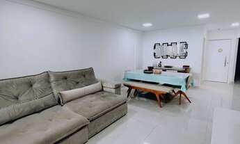 Imagem 2: 4 dormitórios, 4 suíte, 6 banheiro, 2 vagas na garagem, 220M² de Área Construída