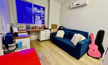 Imagem 3: 3 dormitórios, 2 suíte, 4 banheiro, 2 vagas na garagem, 180M² de Área Construída