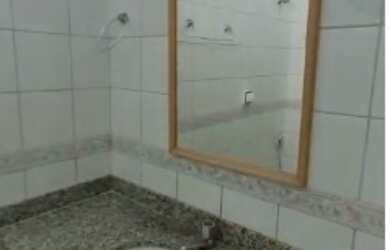 Imagem 3: Ótimo apartamento 2 Quartos - Á Venda - Centro Guarapari-ES