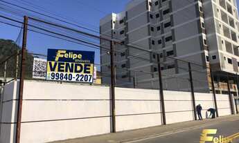 Imagem: ESPAÇO COM 2156M² MURADO E GRADEADO EM