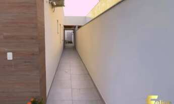 Imagem 6: Casa com três quartos localizada na Enseda Azul em Guarapari