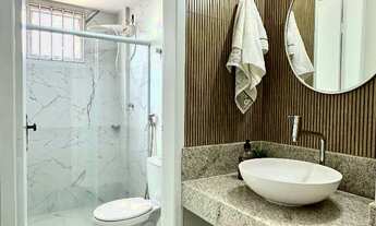 Imagem 3: APARTAMENTO RARO NA PRAIA DO MORRO COM 2 QUARTOS SENDO 1 SUITE, DECORADO E MOBILIADO