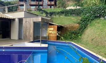 Imagem: 4 CHALÉS NO ALTO DAS MONTANHAS DE BUENOS