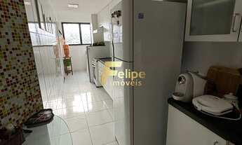 Imagem 2: Venha conhecer essa incrível cobertura duplex localizada na praia do morro