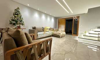 Imagem: Casa Duplex c/ acabamento premium no bairro