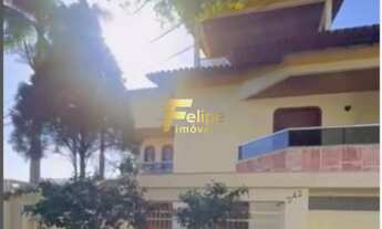 Imagem 3: EXCELENTE CASA DUPLEX COM 08 QUARTOS, SENDO 03 SUÍTES, À VENDA NA MATA DA PRAIA, EM VITÓRI