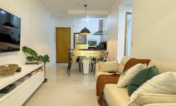 Imagem 2: MARAVILHOSO APARTAMENTO DE 02 QUARTOS, SENDO 01 SUÍTE, TODO REFORMADO, MARCENARIA DE ALTO