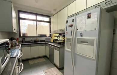 Imagem 7: LUXUOSO APARTAMENTO COM 04 SUÍTES, SOL DA MANHÃ, DE FRENTE PARA O MAR, À VENDA EM ITAPOÃ