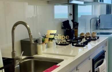 Imagem 3: LINDO APARTAMENTO DE 03 QUARTOS, FINAMENTE DECORADO, COM VISTA PARA O MAR, À VENDA PORTEIR