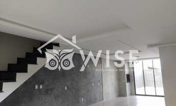 Imagem 7: Sobrado com piscina no Residencial Alisson, Rio Pequeno, Camboriú-SC