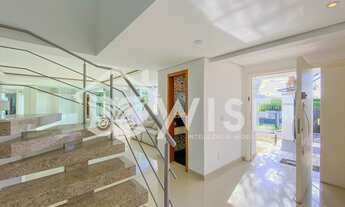 Imagem 4: Linda casa em dois terrenos localizada no Jardim Floresta, em Porto Alegre