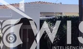 Imagem: Casa espaçosa no Centro de Tupã, disponível