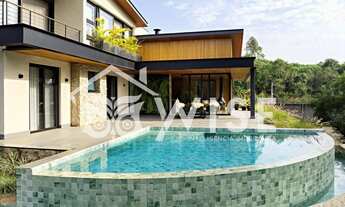 Imagem: Casa de 390m² no condomínio Terras de