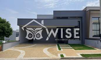 Imagem: Casa térrea de alto padrão em condomínio