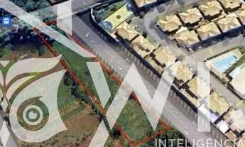 Imagem: Terreno de 1.720 m², bem localizado, próximo