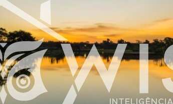 Imagem: Terreno 556m² à Venda em Condomínio de