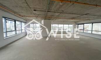 Imagem: 4 vagas na garagem na Avenida José De Souza