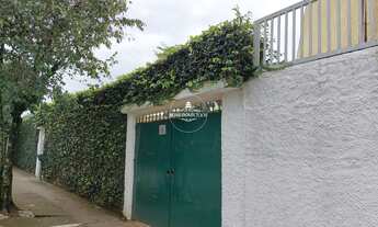 Imagem 5: Casa à venda em terreno de 700m² - Área Mista