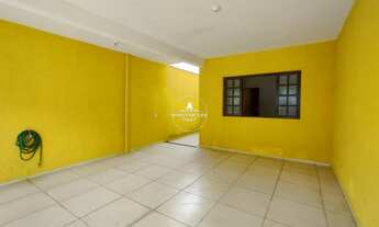 Imagem: CASA À VENDA COM 03 DORMITÓRIOS E 194M²