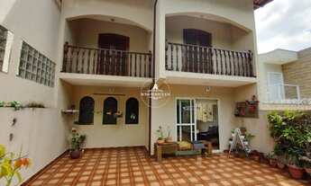 Imagem: Casa à Venda com 03 dormitórios, Jardim