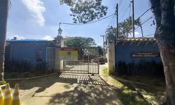 Imagem 6: Casa térrea com quase 300m no miolo da Granja Viana em terreno de 1.000 metros com espaço