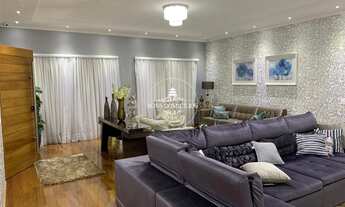 Imagem 3: CASA DE CONDOMÍNIO COM 04 DORMS E PISCINA COM 390m²!