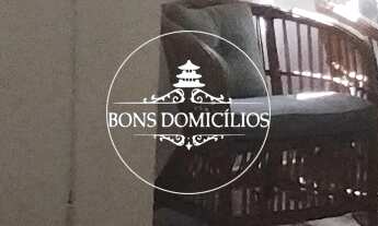 Imagem 2: CHARMOSA E ACOLHEDORA CASA 4 DORMS NA GRANJA VIANA ABAIXO DO PREÇO PARA VENDA RÁPIDA